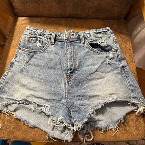 Daze Size 26 Denim Shorts Slightly Distressed with Frayed Seams